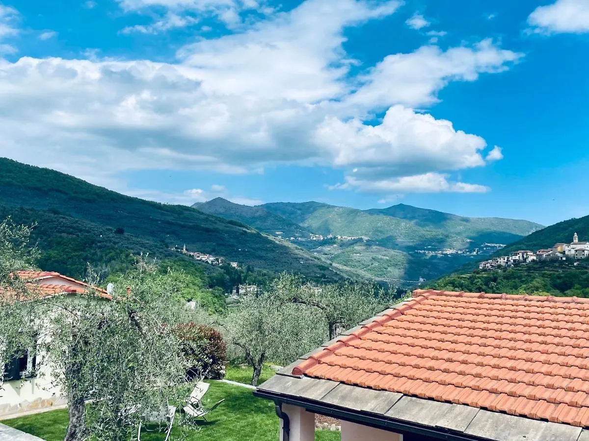 Casa vacanze gli ulivi Borgomaro Italia
