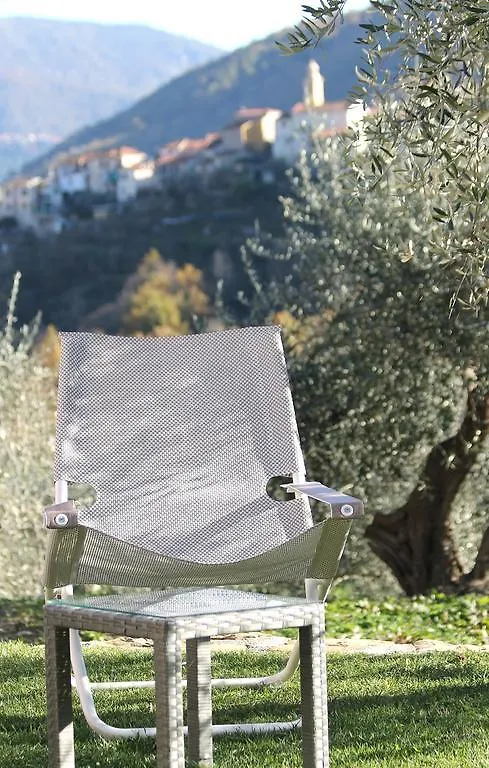 Casa vacanze gli ulivi Borgomaro